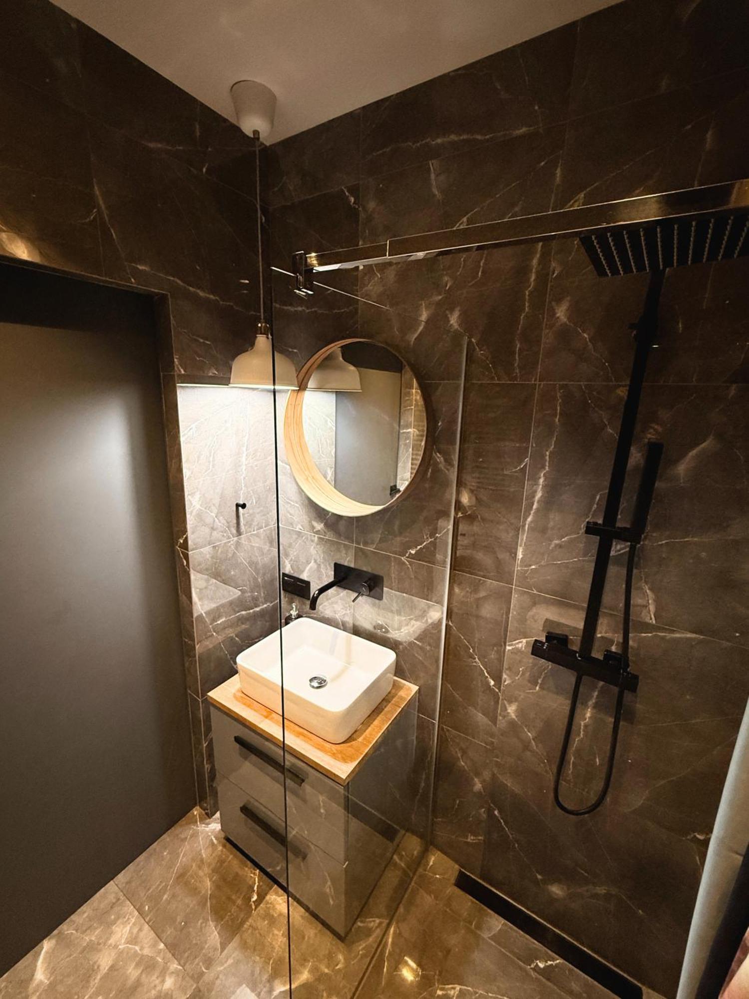 Apartament Bubble Z Darmowym Parkingiem Торунь Экстерьер фото